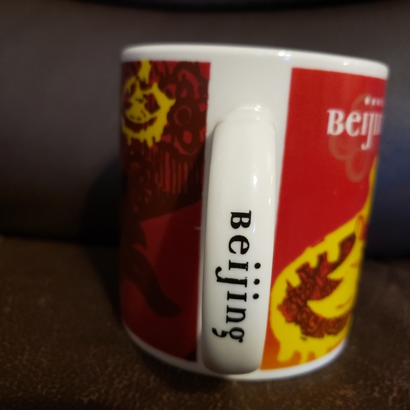 Starbucks Beijing coffee mug - Picture 4 of 8